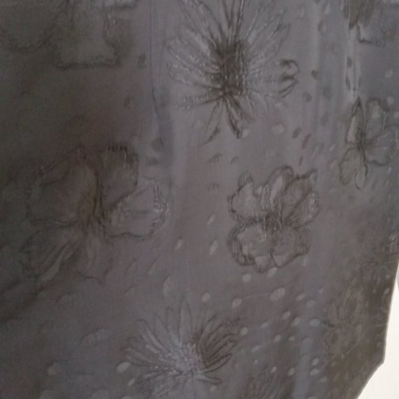 Little black dress Jessica size 6 with sequin trim - Picture 6 of 9